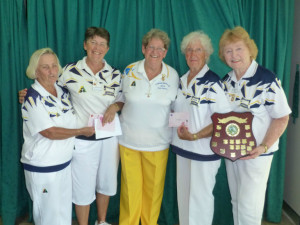 Winners of Ruth Shoebridge Trophy with P.P.Pres. Narelle